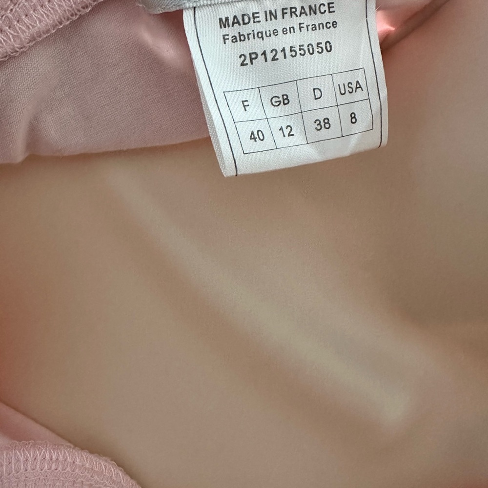 Dior Vintage Pink Tee with Sequined Rose Motif - Picture 12 of 14